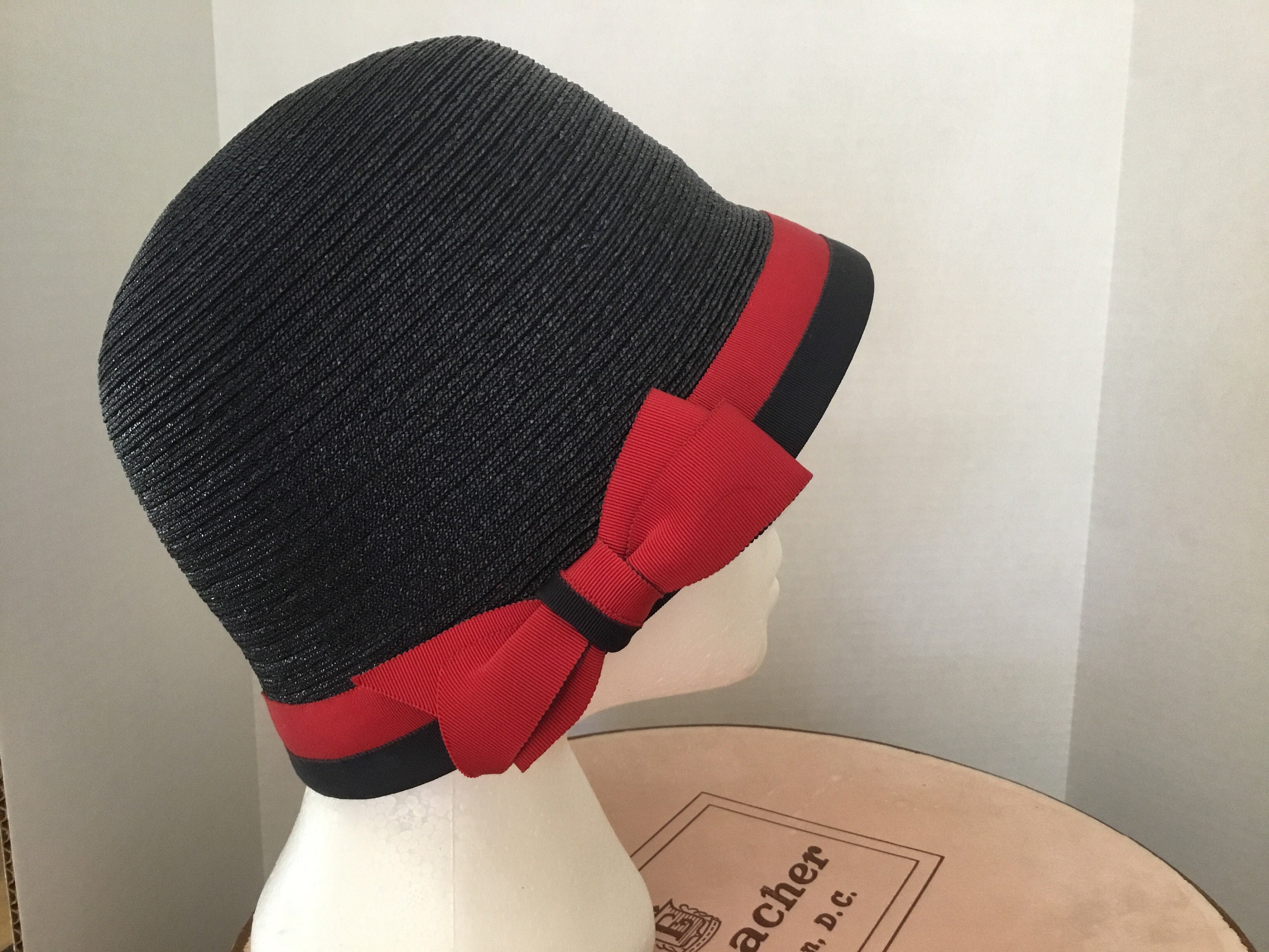 Vintage Straw Hat / Navy Blue Cloche by Emme Inc. / Possibly 