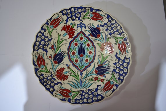 Turkish Ceramic Wall Plate, Handmade Iznik Pottery Tulip Wreath, 13 inch Red Tulip Wall Art, New Home Gift from Turkey