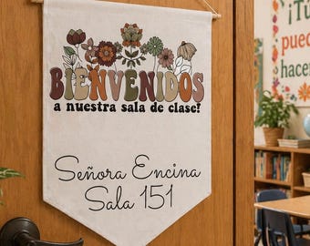 Personalized Spanish Teacher Door Sign | Custom Name Foreign Language Maestra Classroom Pennant Hanger | Welcome to our Class Banner Gift