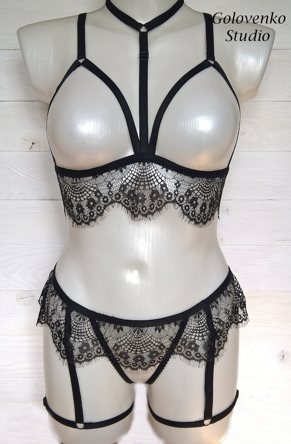 Lace Strappy Bra and Open Crotch Panties, Sexy Open Crotch Lingerie, Black Open  Lingerie Set, Lingerie See Through, Crotchless Lingerie Sets