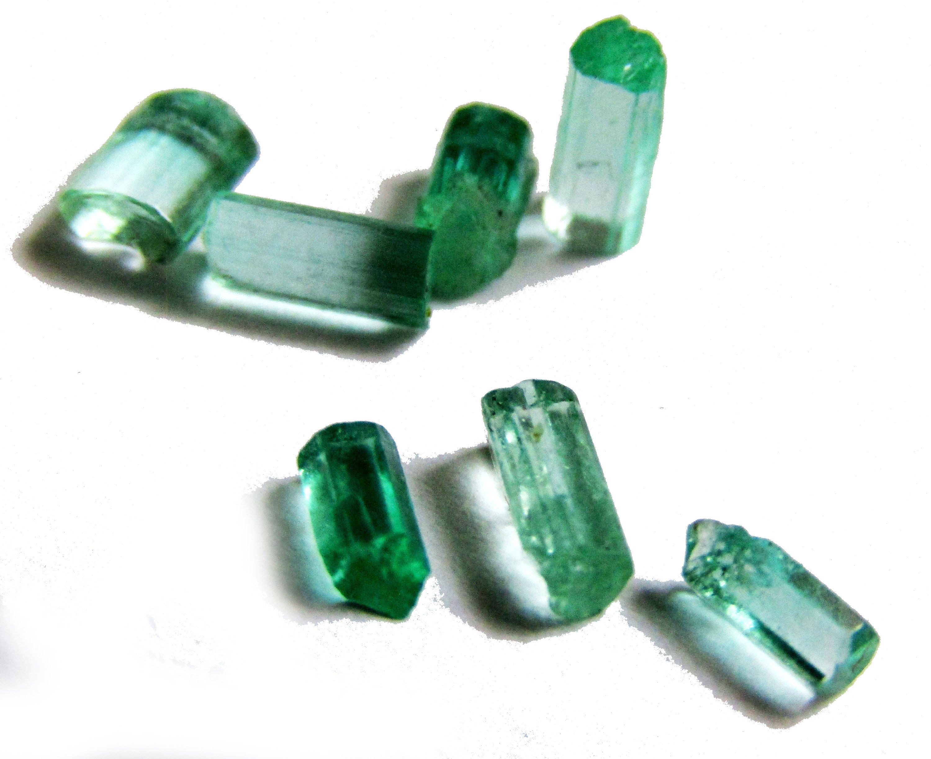 Hexagonal emerald crystals 7piece pack 1.8 cts total Etsy
