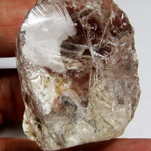 50 grs natural Stone Quartz Crystal Window - Extremely Clean and Clear