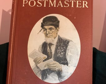 El jefe de correos (1912): diario antiguo, cuaderno reciclado y álbum de recortes del Servicio Postal de Estados Unidos de Nueva Inglaterra