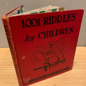 1001 Acertijos para niños (1949) - Diario de libros vintage / Cuaderno infantil reciclado / Regalo para bebés cosido a mano