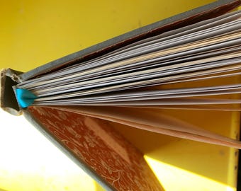 Técnica de quirófano (1953): diario médico antiguo, cuaderno de enfermería reciclado, álbum de recortes de médicos