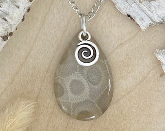 Petoskey Stone Swirl Pendant Necklace