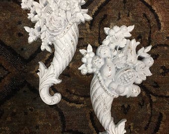 Shabby Chic Sculpture Wall Decor by Syrico