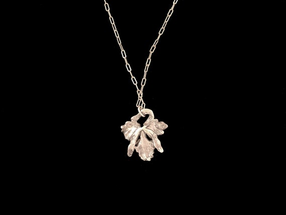 Vintage sterling silver orchid pendant on delicat… - image 3