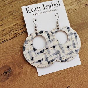 Circle cutout earrings, Blue & white cork leather