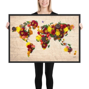 Carte du monde Encadrée Affiche • Bouquet floral d’automne sur bois