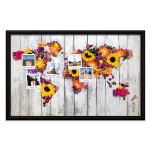 Carte du monde Push Pin Board - Rustic Français Kitchen Summer Sunflower Floral Bouquet on White Palette Wood