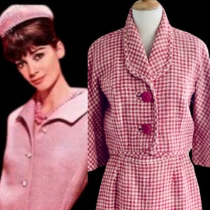1960s Cocktail Dress Suit Vintage 60s Pink Wool Jacket Pencil Skirt 2-Piece Set XS