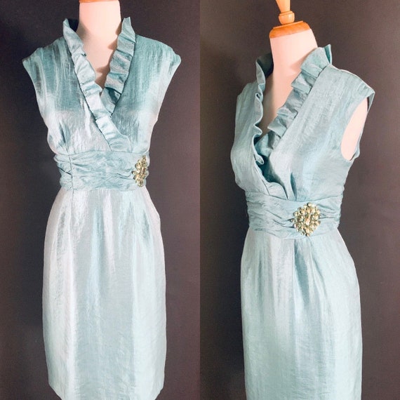 Vintage dress/1960s dress/ 60s dress style/ Cockta