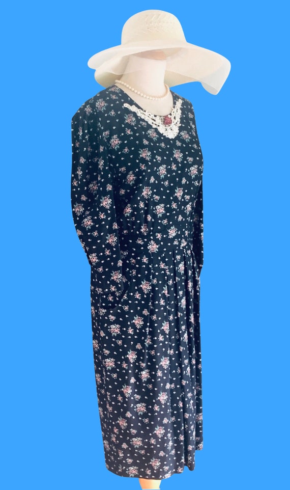 Gatsby dress Vintage Black Floral dress Downton A… - image 9