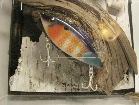 Fish Lure Display Case, Plexiglass Frame Fishing Lure Display, 