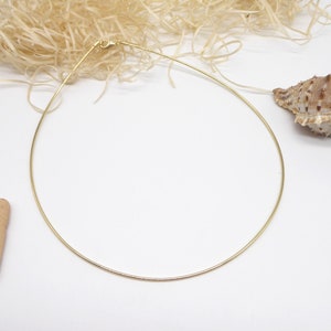 goldener Omega-Halsreif, 18 Karat vergoldet, 45 oder 50 cm, feine und edle Basis-Halskette mit Karabinerverschluss Bild 3