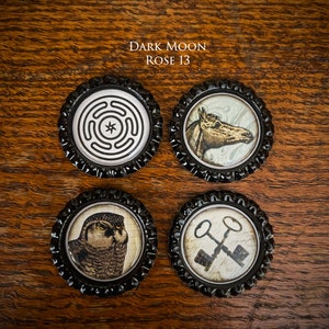 Hekate Magnet Set | Pin Set | Hecate | strophalos | labyrinth | keys | owl | horse | magnetic | bottle cap