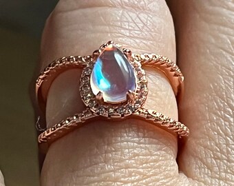 Rose Gold Moonstone Ring * Statement Ring * Healing Jewelry