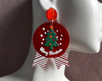 Boucles d’oreilles de Noël rouges * Boucles d’oreilles d’arbre de Noël * Boucles d’oreilles en résine rouge