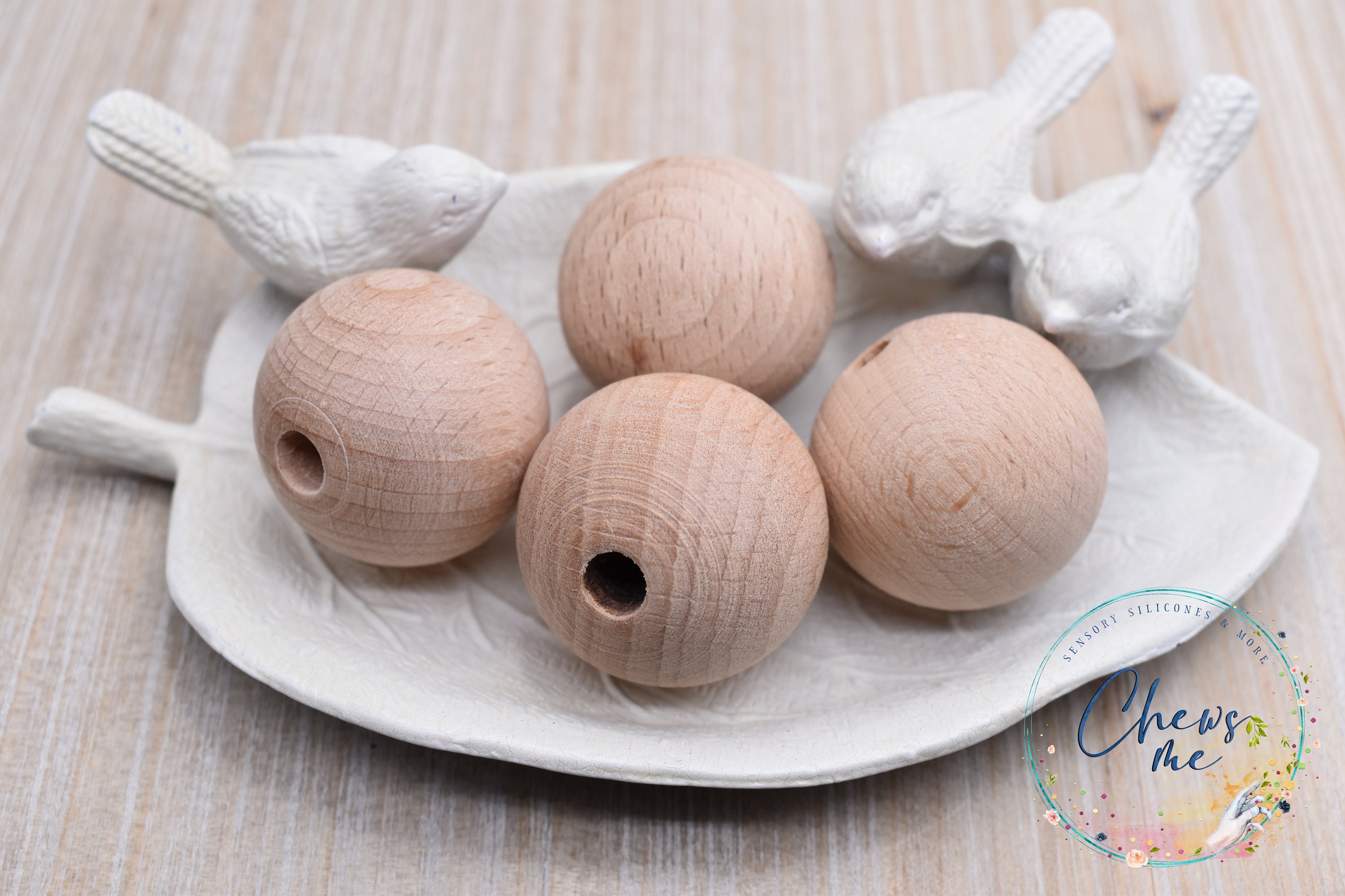 100Pcs Large Natural Wood Beads Bulk 30mm Unfinished Beads Original Round  Balls Wooden Craft Loose Beads Wood Spheres Spacer Bead 16mm 20mm 25mm for