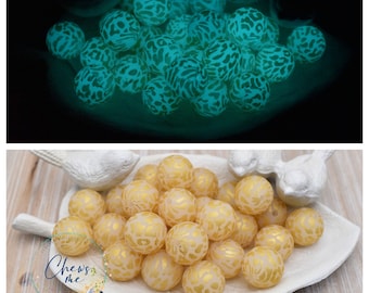 Cuentas redondas de silicona de 15 mm con estampado de guepardo dorado que brillan en la oscuridad / 10 cuentas sensoriales focales