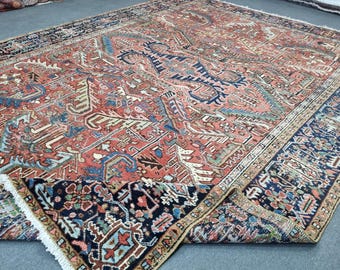 9x11 Antique Heriz Rug: 8'5"x11'2'' Hand-Woven Wool Vintage Floral Design Bedroom Rug 1920s