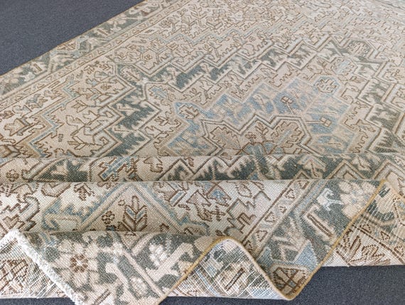 6'9''x10' Antique Heriz Rug: 7x10 Wool Farmhouse Decor  Neutral Colors Tribal Vintage Rug