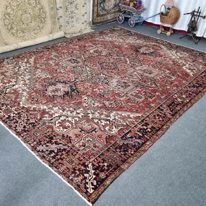 Antique 10x13 Heriz Rug(9.9x13.1 ft)Vintage Persian Heriz Rug,10x13 Area Rug,Large Living Room Heriz Rug,10x13 Designer Rug,10x13 Heriz Rug