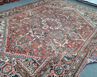 9x11 Vintage Heriz Rug: Large Area Wool Rug, 9'3"×11'5" Hand Woven Antique Carpet