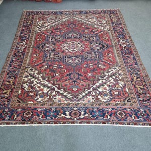 7.6x9.6 Vintage Heriz Rug: Antique Persian Wool, Vegetable Dye