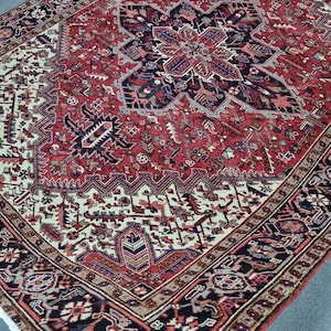 8x11 Antique Heriz Rug: 1940s Persian Wool Rug