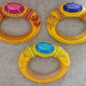 Twelve Days of Christmas Golden Ring Felt Ornament