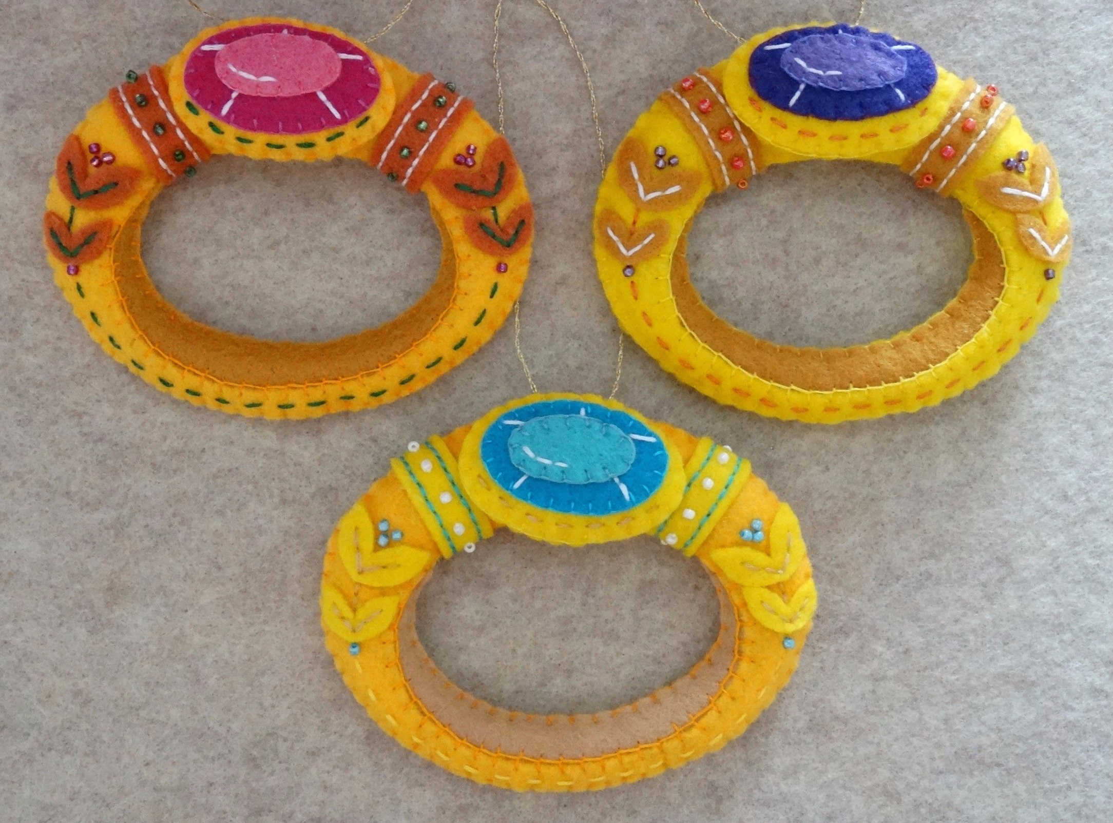 Twelve Days of Christmas Golden Ring Felt Ornament - Etsy