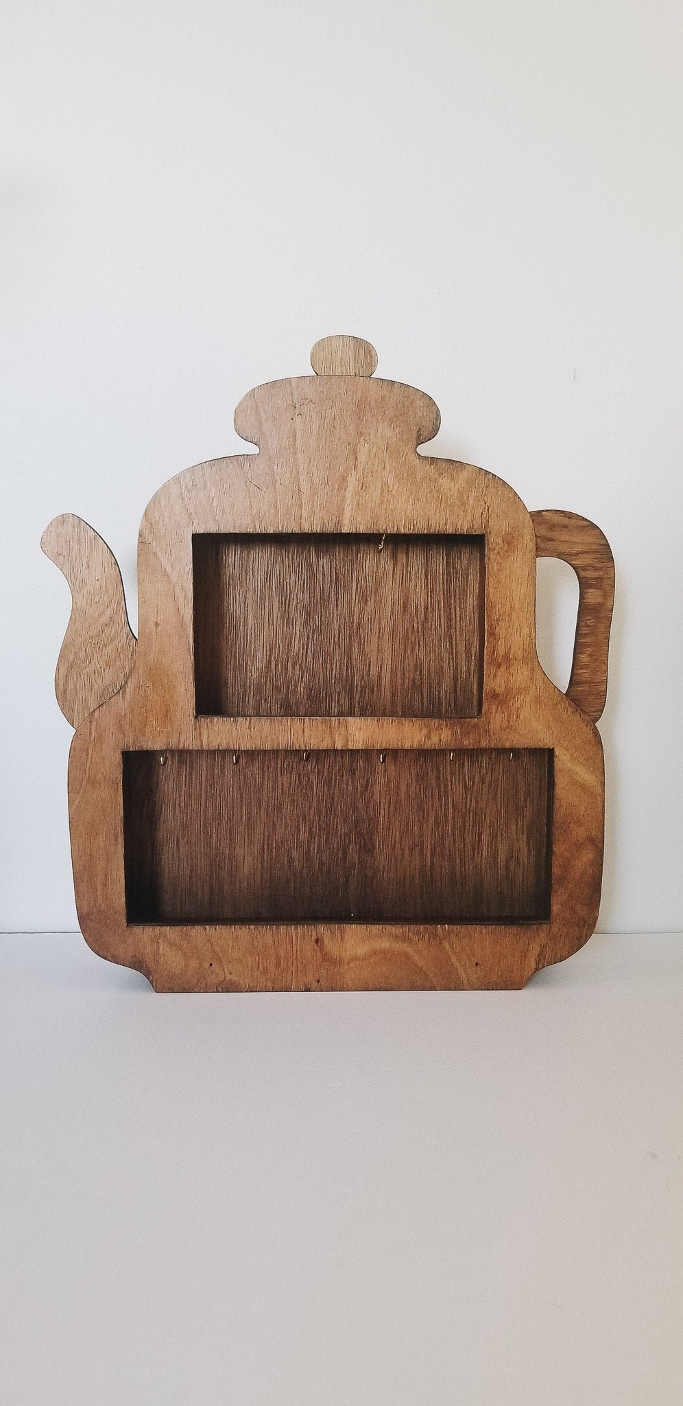 Vintage Key Holder Or Jewelry Holder Shaped Like A Tea Pot Entryway Shelf For Hanging Keys Bathroom Storage Shelf For Jewelry