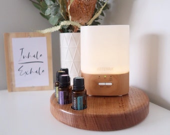 Essential oil diffuser display stand