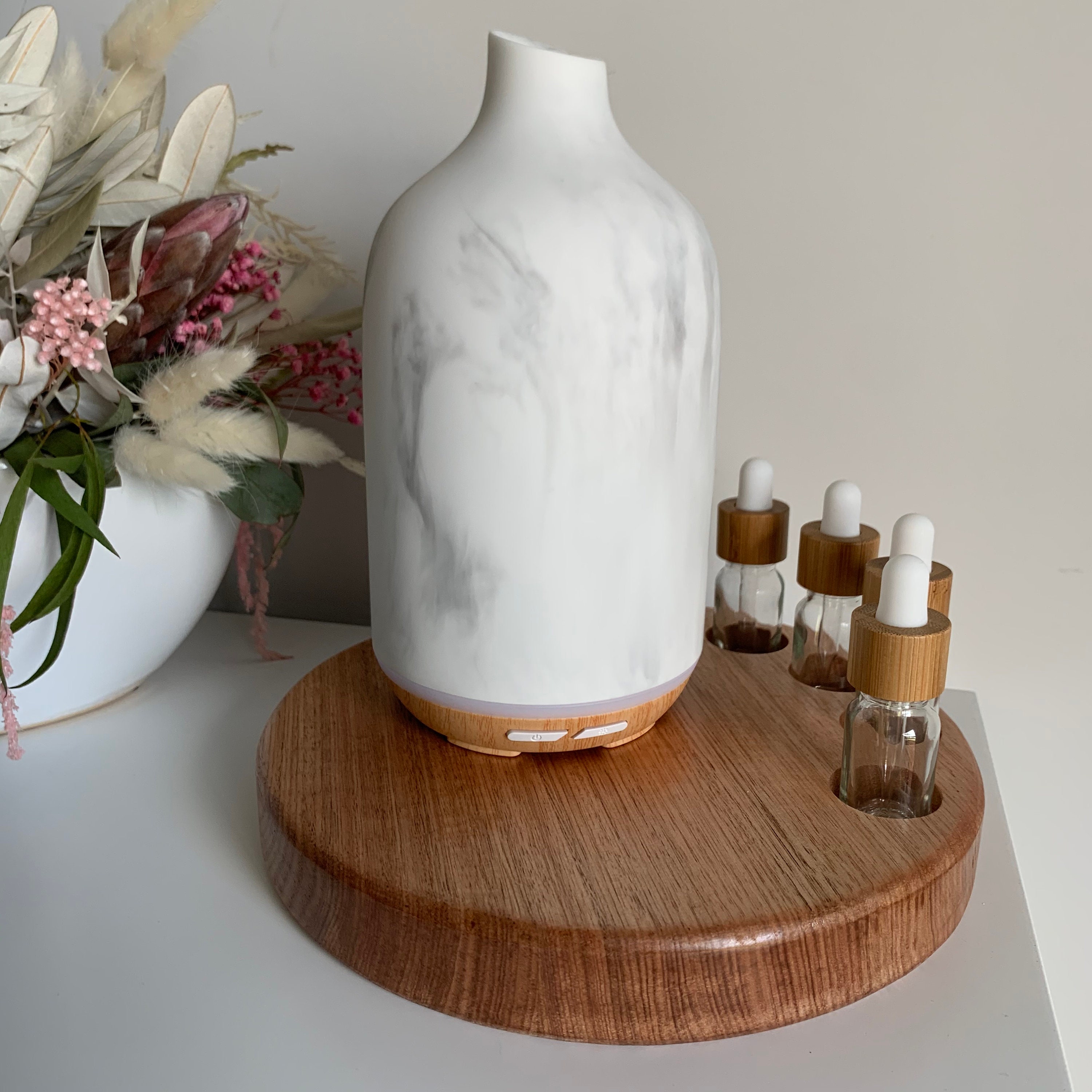 Essential Oil Diffuser Display Stand - Etsy