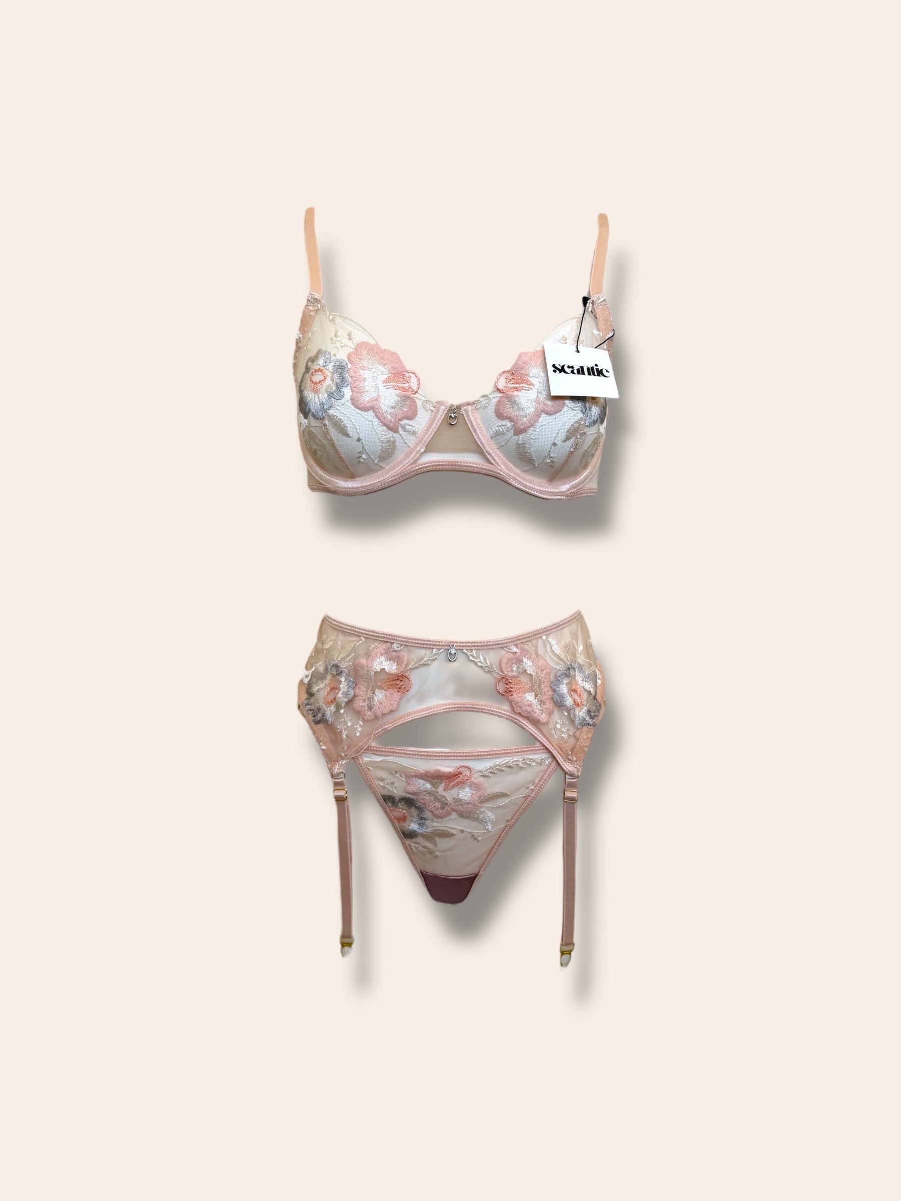 sexy peach lingerie 12 Best Online (Sexy) Lingerie Stores I Like to Shop at main image 0