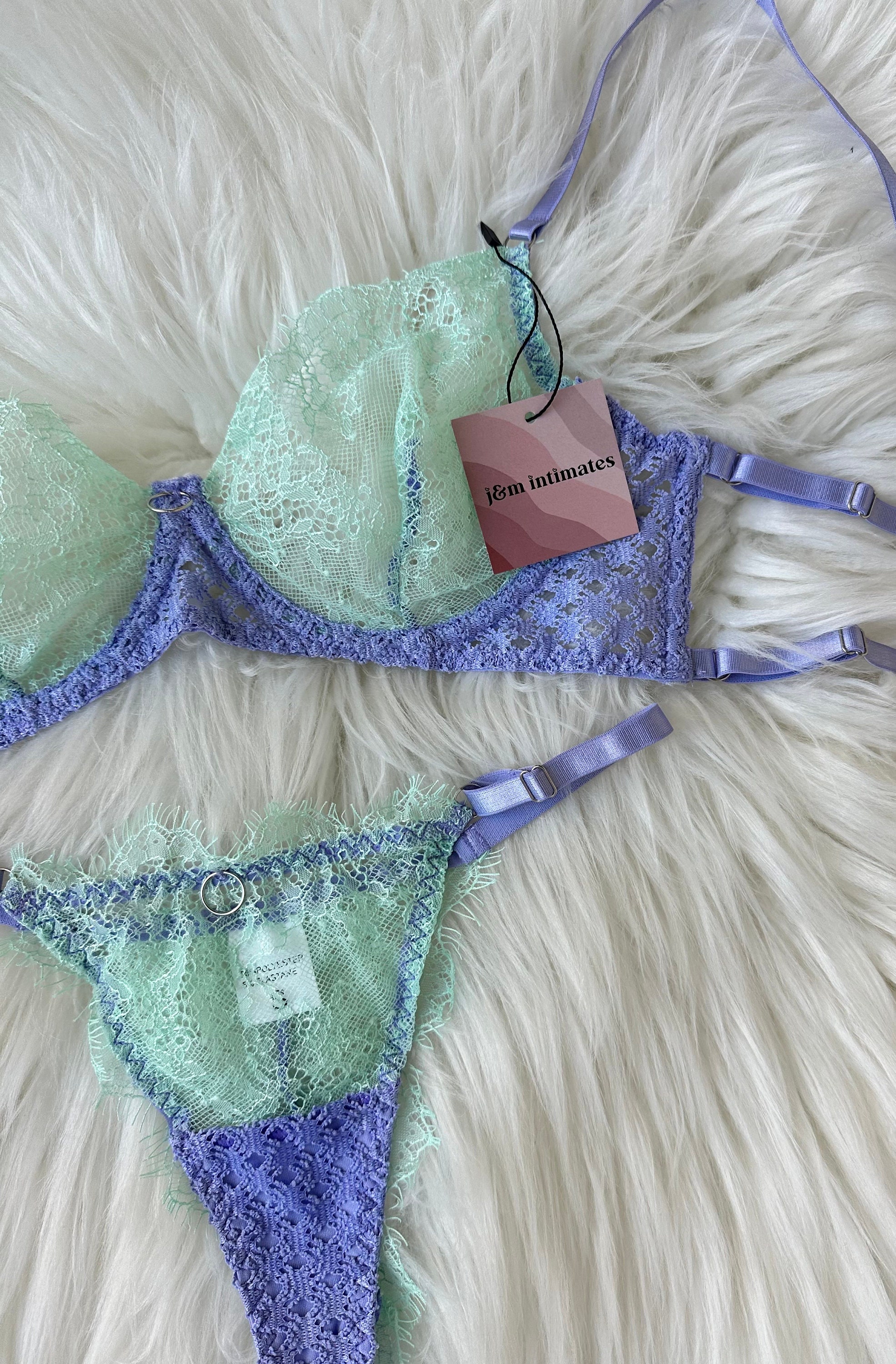Rie Eyelash Lace Thong Underwear