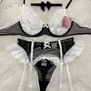 Black & White Floral Heart Soft Lace Lingerie set with, Garter Belt, Choker, Thigh high, Gift for women