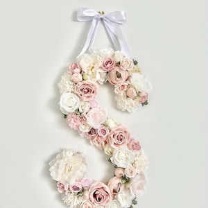 Letra floral, alfabeto, inicial, monograma para decoração de berçário e casamento
