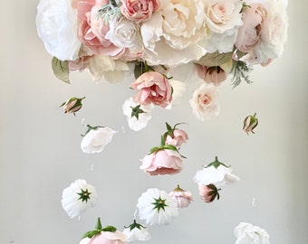 Móvil de flores de cristal, móvil para guardería, móvil para niña, decoración de guardería con motivos forestales, móvil floral, candelabro de flores