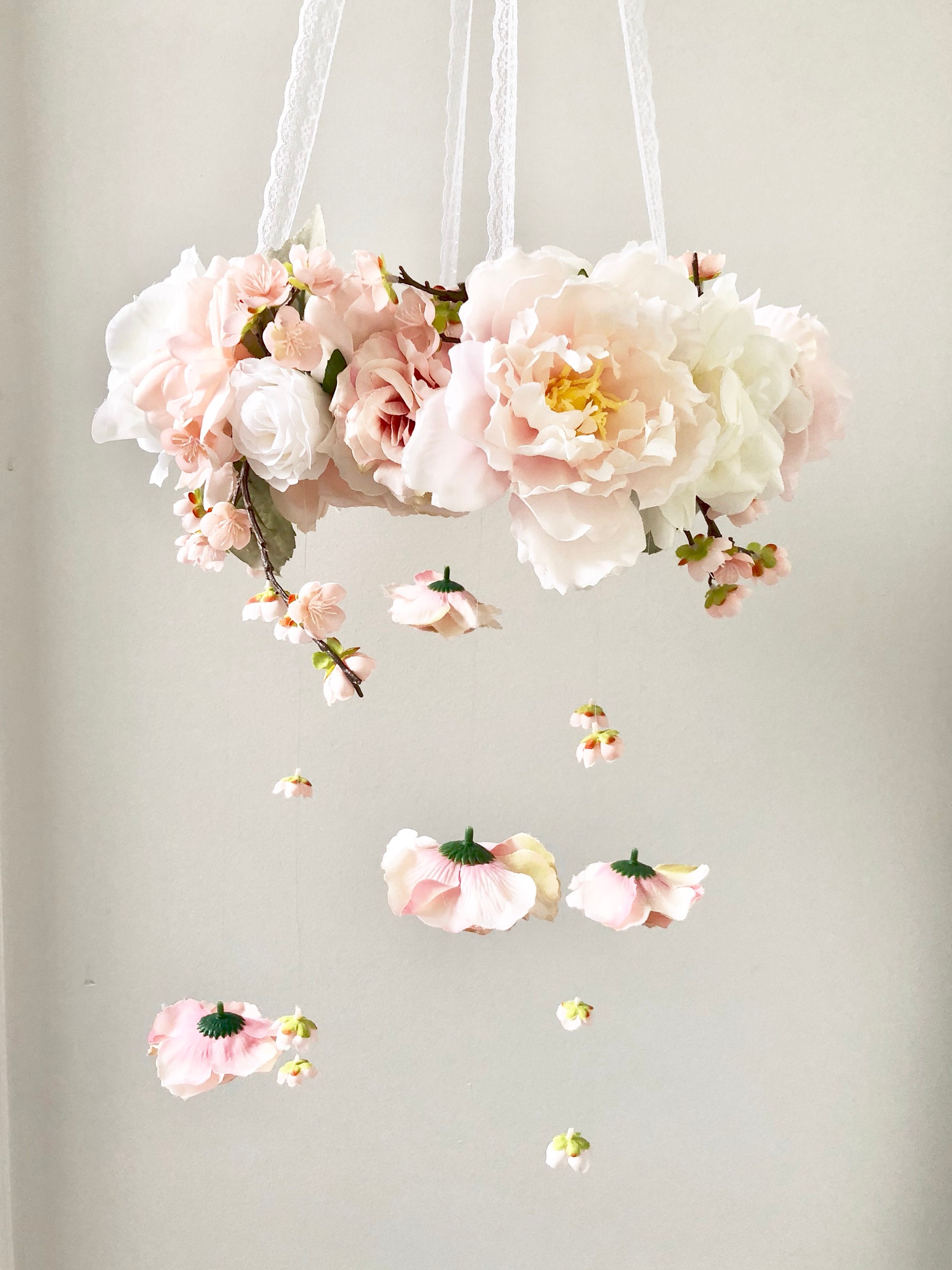 Móvil de flores, Móvil de guardería, Móvil de niña, Decoración de vivero de bosque, Móvil floral