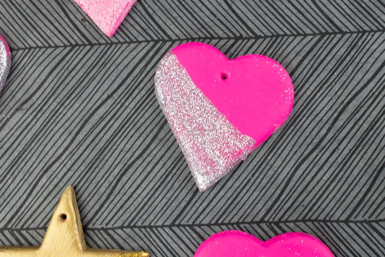 Neon Pink Hearts Garland Supplies Pink Foam Hearts Dorm Room Decor Party Decorations Gold Stars Gift Tags Glitter Hearts