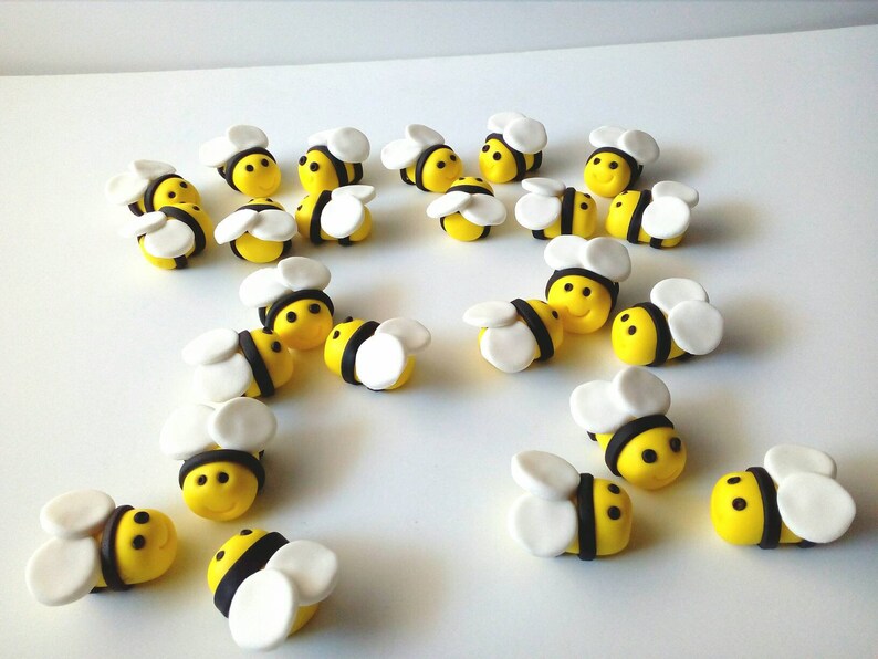 Bee Cupcake Toppers 24pcs Edible Fondant 3cm Etsy