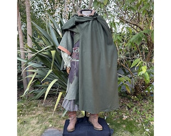 LARP Cloak with Hood, Green Wool, Renaissance Faire Cloak, Hooded Cape, Medieval Fantasy Costume, Wizard Robe, Viking, Elven, Ranger Cosplay