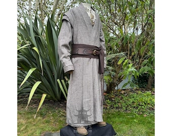 Wizard Robe, Brown Herringbone Wool Robe, Medieval Sorcerer Costume, Renaissance Faire Druid Noble Merchant, Ranger Knight LARP Cosplay