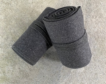 Medieval LARP Leg Wraps, Dark Grey Wool Puttees, Viking, Knight, Mage, Winningas, Wickelbander, Puttees, Renaissance Faire, Cosplay, Fantasy