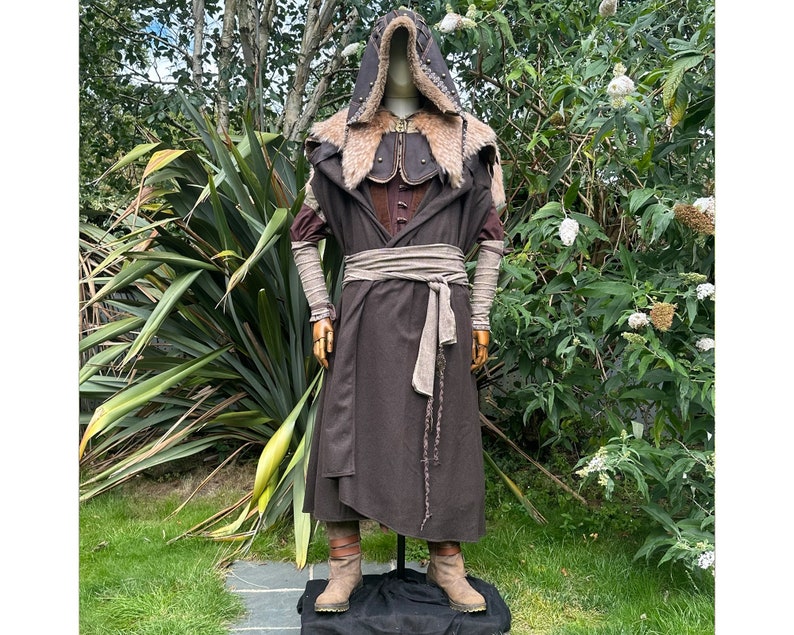 Medieval Forest Ranger LARP Outfit, 4 Pcs, Cloak, Hood, Armwraps, Sash ...
