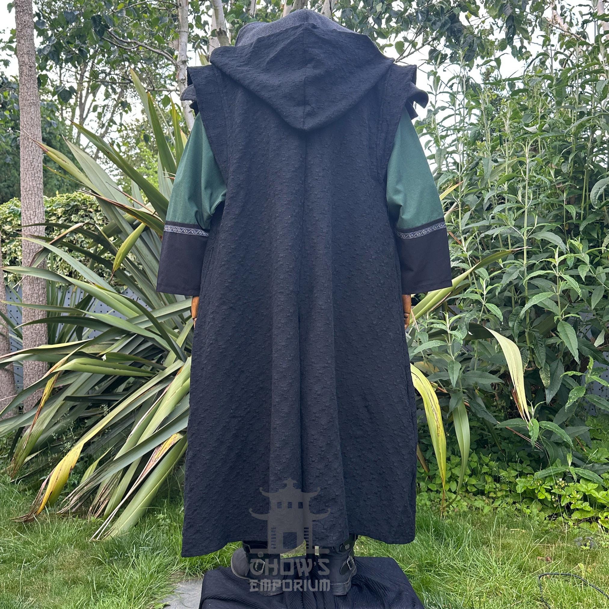 Lizardfolk Robe LARP Robe With Hood, Sleeveless Black Cotton Robe, Renaissance Faire ...