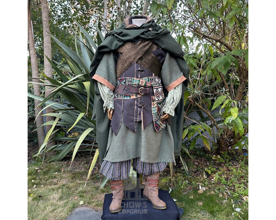 Larp Ranger Medieval Forest Ranger LARP Outfit 4+ Pcs, Cloak, Waistcoat, Hood, Sash ...